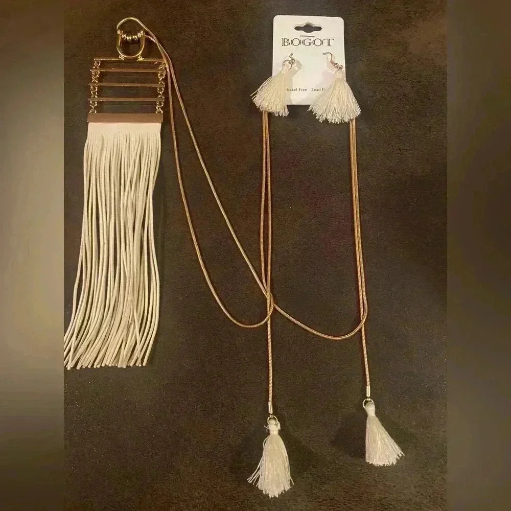 Bogot Tassel Necklace and Earring Set Cream and Gold NWT